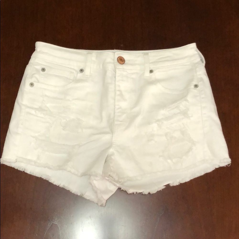 Distressed AE Jean Shorts Hi Rise Shortie